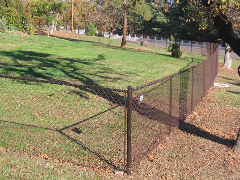 Colored Chain Link - Quality Fence Company